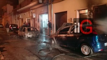 incendio auto via bologna 2