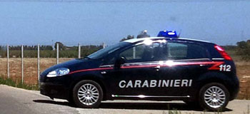carabinieri auto