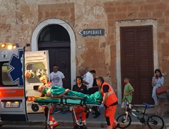 piazza garibaldi ambulanza