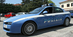 polizia-volante-auto 1 