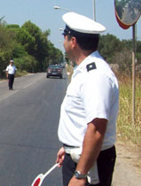 vigili urbani su strada