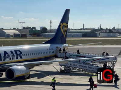 Ritardi sui voli Ryanair Bari Comiso e ritorno, ai passeggeri 250 euro