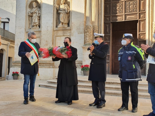 Mesagne, con i vigili, festeggia San Sebastiano