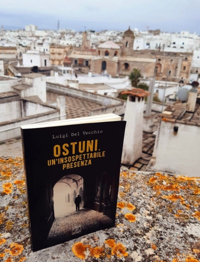 Luigi Del Vecchio ha presentato a Roma il suo thriller dal titolo “Ostuni. Un&#039;insospettabile presenza”