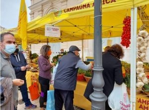 Consumi: Coldiretti Puglia, cresce spesa ortofrutta dal contadino +22%