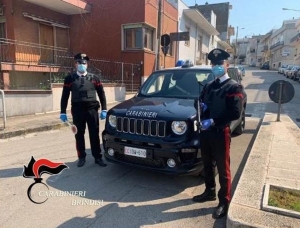 Entra nell’ufficio postale senza mascherina opponendo resistenza ai carabinieri, arrestata
