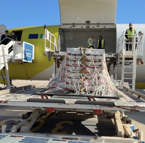 DECOLLA IL PRIMO VOLO CARGO DA GROTTAGLIE