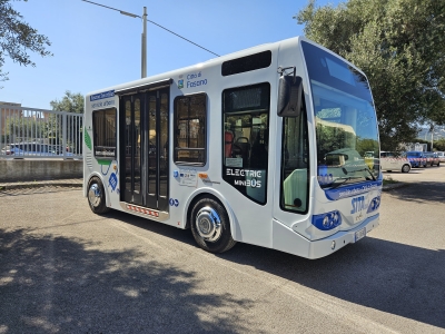 «Smart go city»: presentati i 5 nuovi mezzi per la mobilità del trasporto pubblico locale