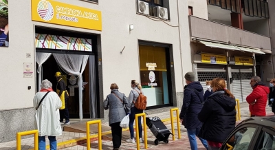 Covid: Coldiretti Puglia, +15% file per la spesa con paura lockdown; aumento affluenza clienti per acquisti alimentari