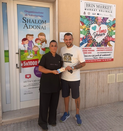 Biglietti per le Giostrine gonfiabili della Festa dell’Ave Maris Stella donati ai bambini del Market Solidale di Brindisi