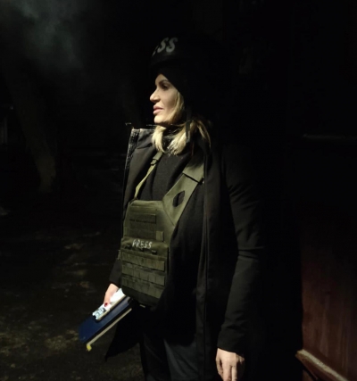 Stefania Battistini, inviata Rai Tg1 in un bunker a Kiev