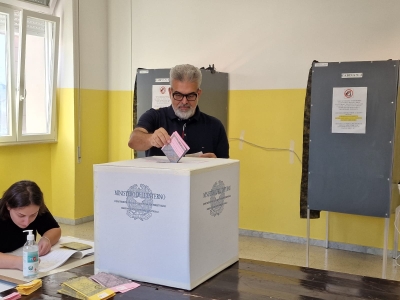 Mesagne. Il sindaco Matarrelli ha votato